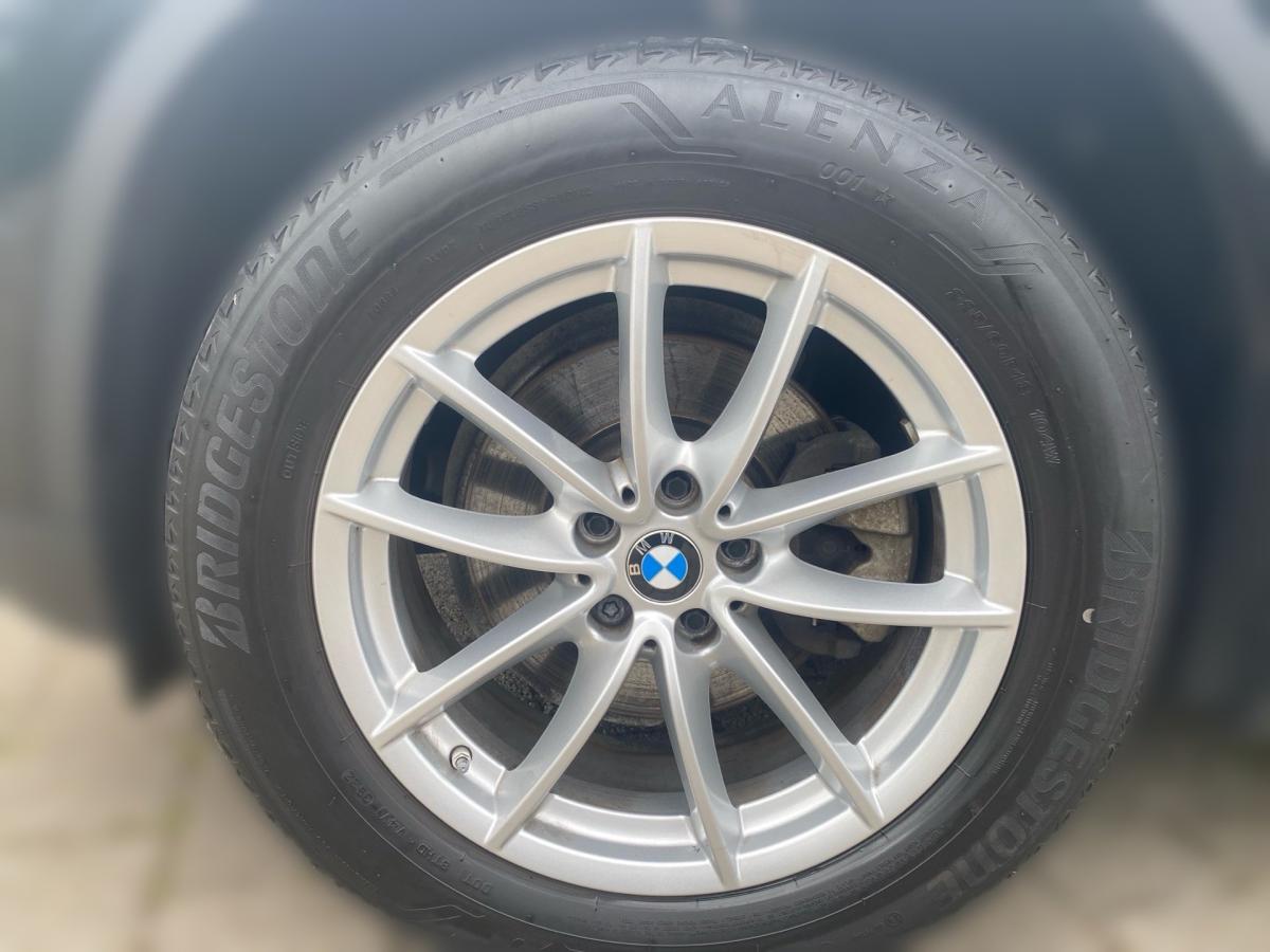 Originalaufnahme des Fahrzeugs Originalaufnahme des Fahrzeugs