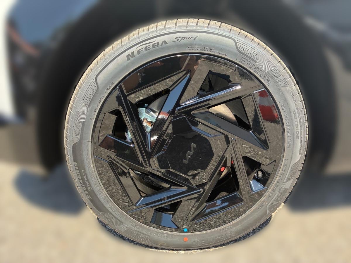 Originalaufnahme des Fahrzeugs Originalaufnahme des Fahrzeugs