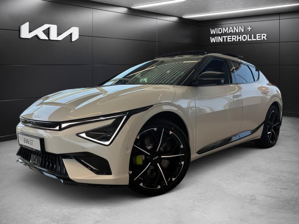 KIA EV6 GT PE 84 AWD GD 2xKlima Bel.Sitz DynLicht SD in Weiß von vorne KIA EV6 GT PE 84 AWD GD 2xKlima Bel.Sitz DynLicht SD in Weiß von vorne