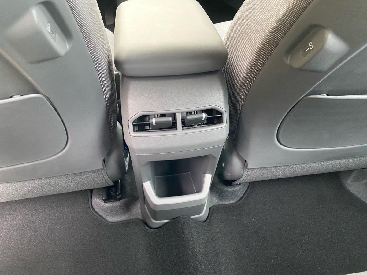 Originalaufnahme des Fahrzeugs Originalaufnahme des Fahrzeugs