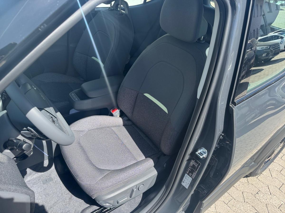 Originalaufnahme des Fahrzeugs Originalaufnahme des Fahrzeugs