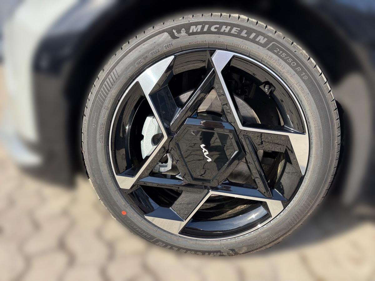 Originalaufnahme des Fahrzeugs Originalaufnahme des Fahrzeugs