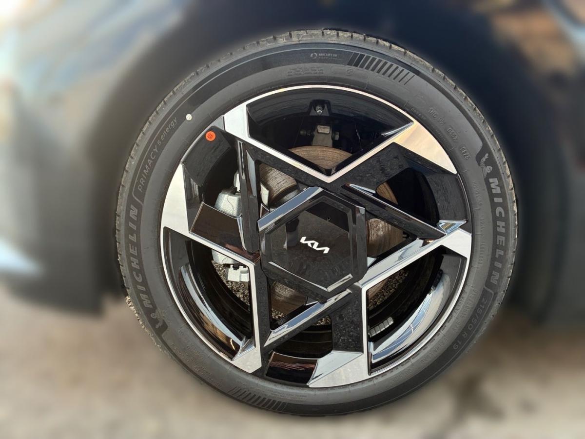 Originalaufnahme des Fahrzeugs Originalaufnahme des Fahrzeugs