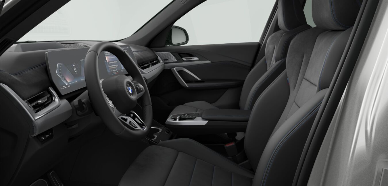 BMW BMW X im Innenraum seitlich