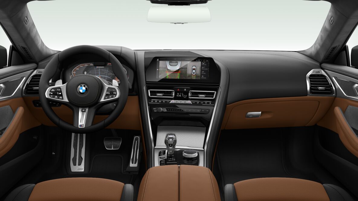BMW BMW 8er im Innenraum von vorne BMW BMW 8er im Innenraum von vorne