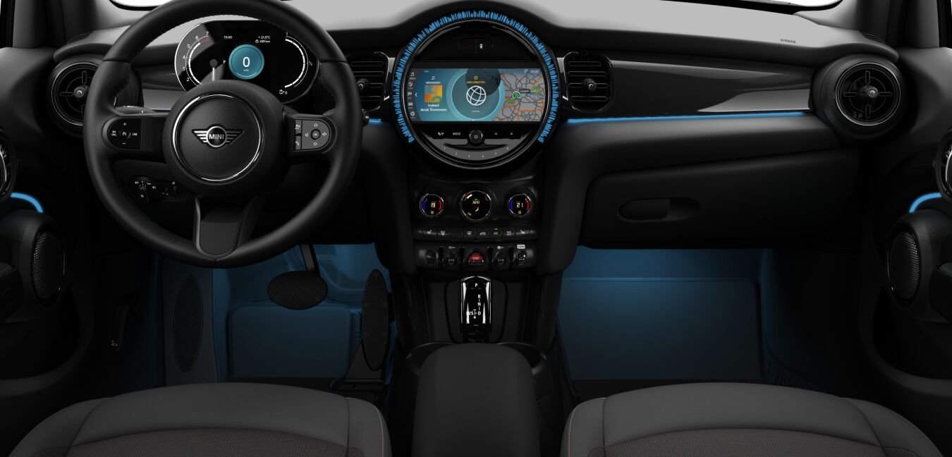 MINI MINI 5-Türer im Innenraum von vorne