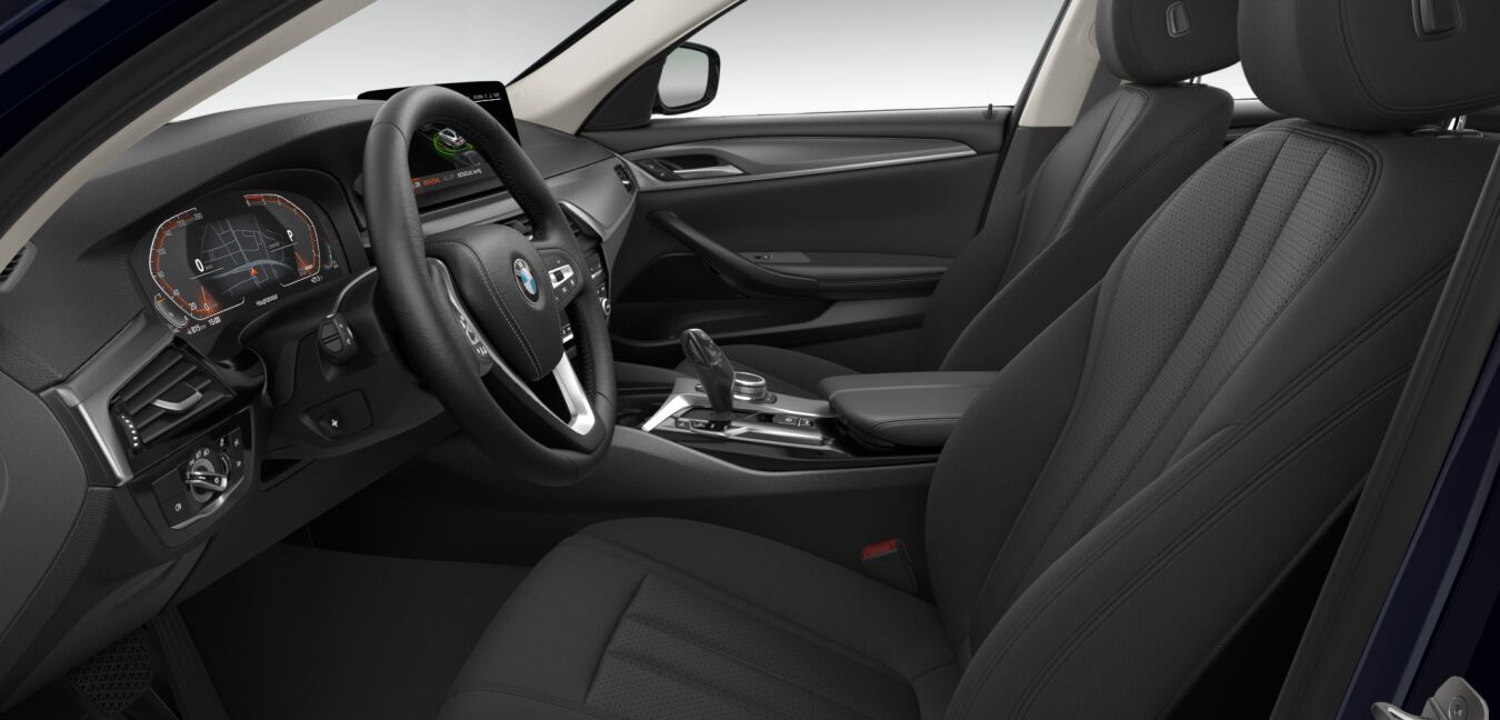 BMW BMW 5er im Innenraum seitlich BMW BMW 5er im Innenraum seitlich