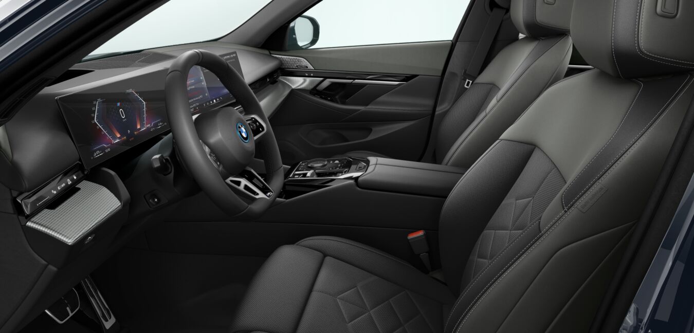 BMW BMW 5er im Innenraum seitlich BMW BMW 5er im Innenraum seitlich