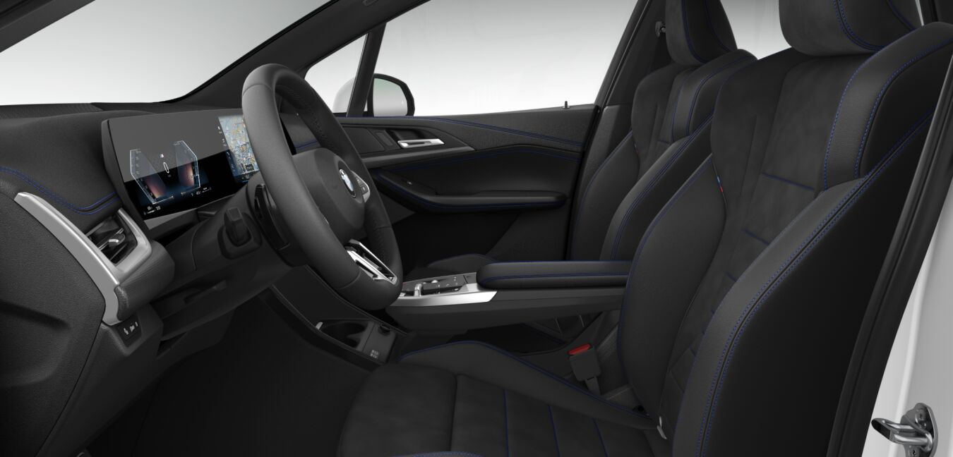 BMW BMW 2er im Innenraum seitlich BMW BMW 2er im Innenraum seitlich