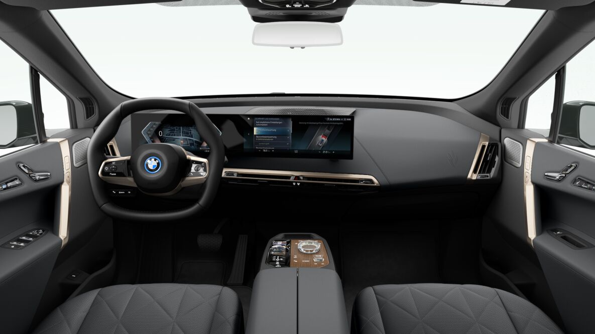 BMW BMW I im Innenraum von vorne