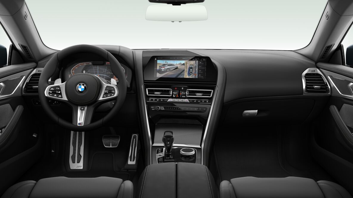 BMW BMW 8er im Innenraum von vorne BMW BMW 8er im Innenraum von vorne