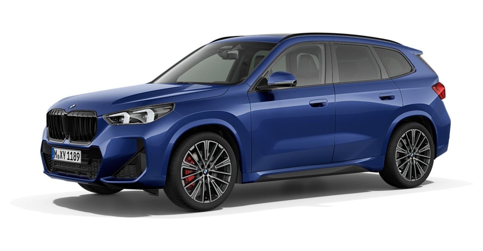BMW X1 xDrive23i in Blau von vorne