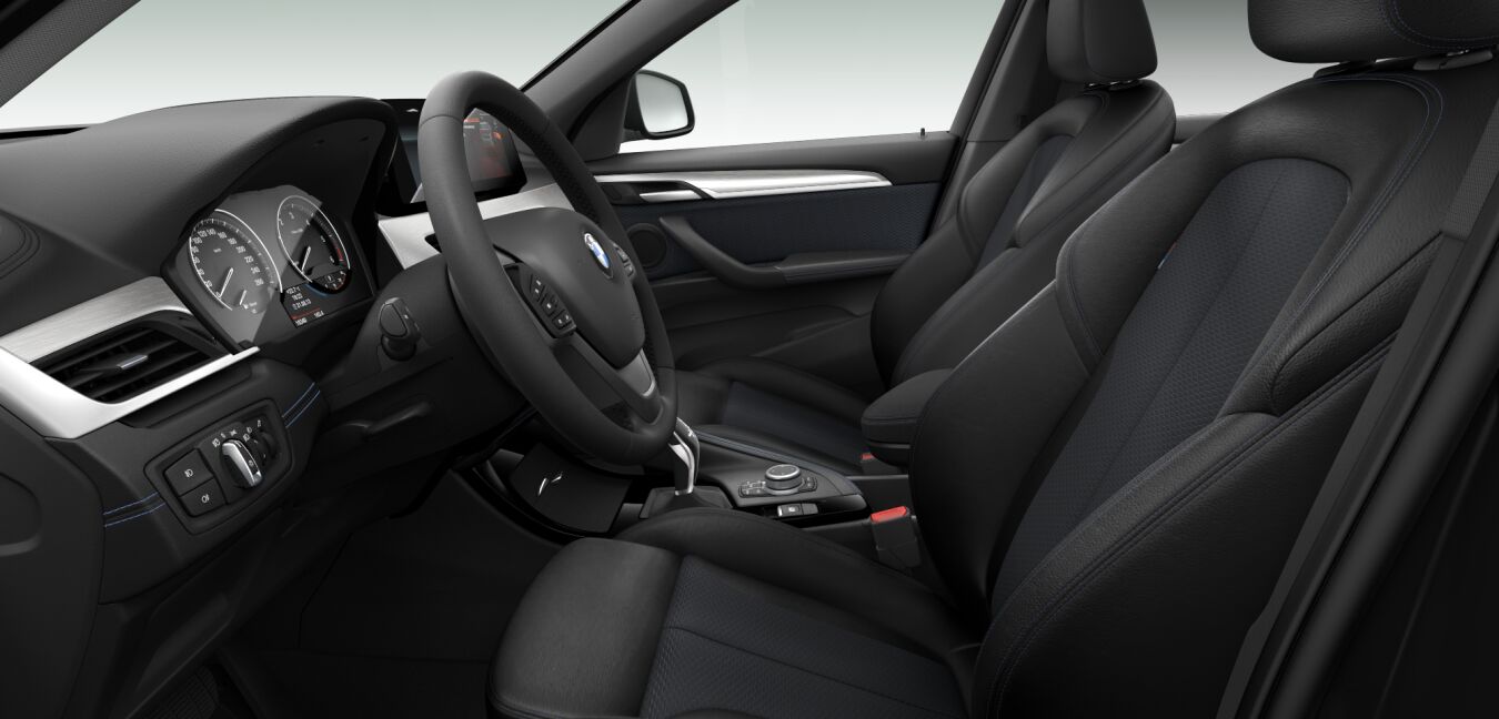 BMW BMW X im Innenraum seitlich BMW BMW X im Innenraum seitlich