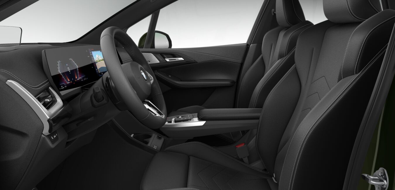 BMW BMW 2er im Innenraum seitlich BMW BMW 2er im Innenraum seitlich