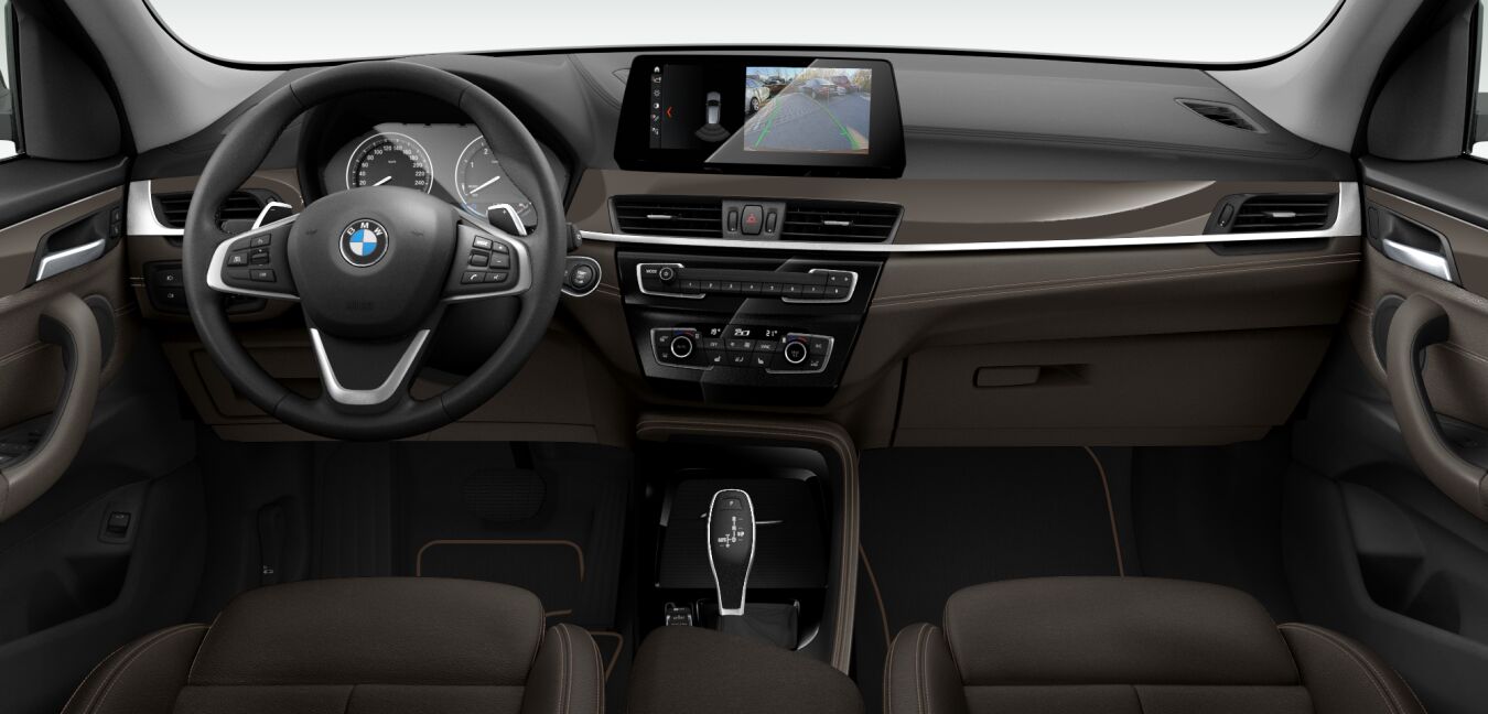 BMW BMW X im Innenraum von vorne BMW BMW X im Innenraum von vorne