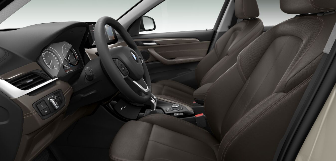 BMW BMW X im Innenraum seitlich BMW BMW X im Innenraum seitlich
