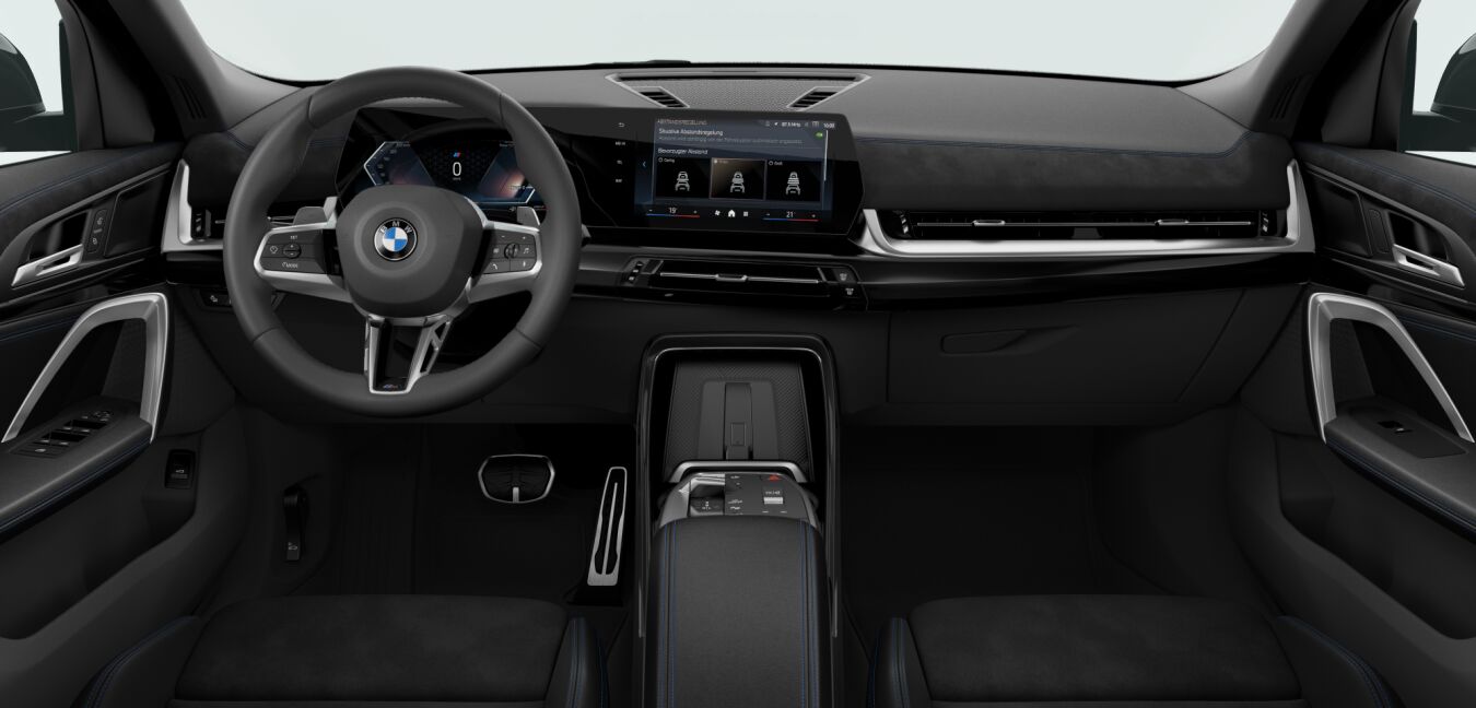 BMW BMW X im Innenraum von vorne