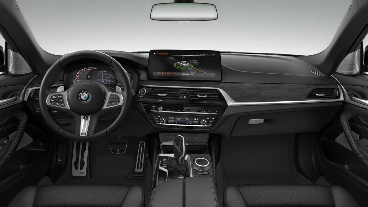 BMW BMW 5er im Innenraum von vorne BMW BMW 5er im Innenraum von vorne