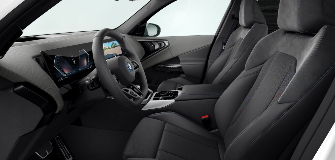 BMW BMW X im Innenraum seitlich