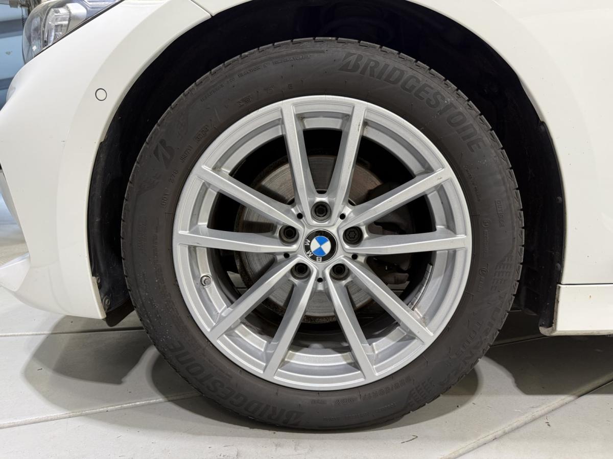 Originalaufnahme des Fahrzeugs