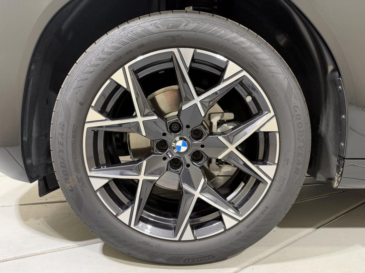 Originalaufnahme des Fahrzeugs