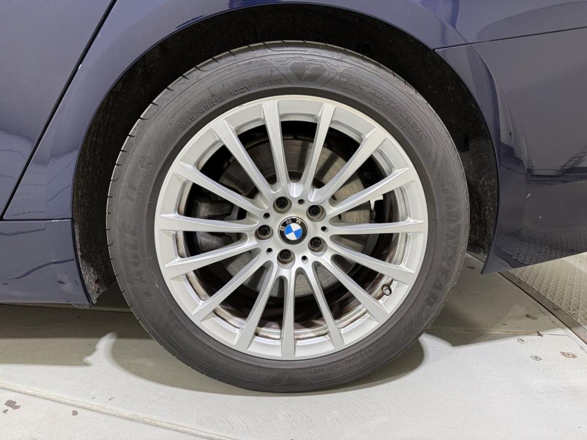 Originalaufnahme des Fahrzeugs Originalaufnahme des Fahrzeugs