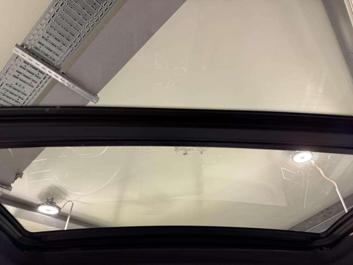 Originalaufnahme des Fahrzeugs Originalaufnahme des Fahrzeugs