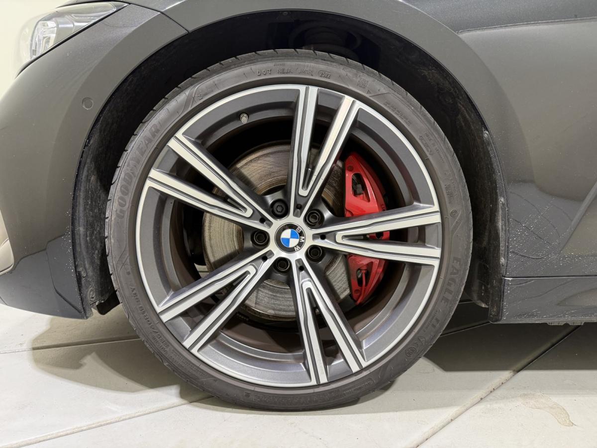 Originalaufnahme des Fahrzeugs Originalaufnahme des Fahrzeugs