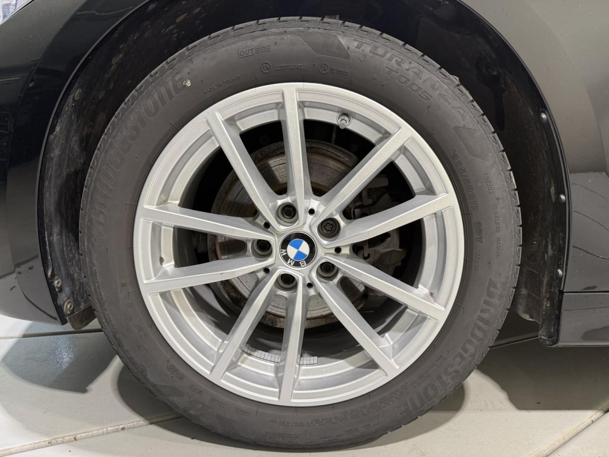 Originalaufnahme des Fahrzeugs