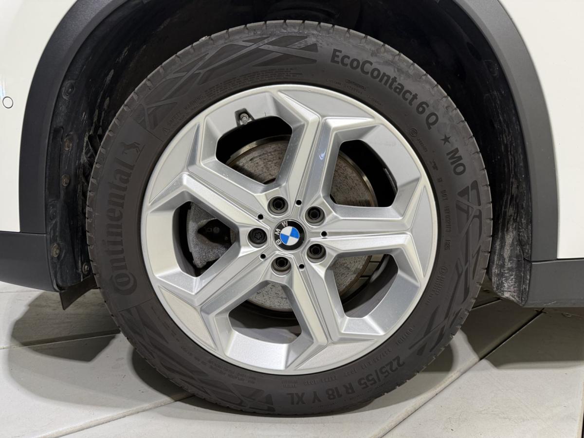 Originalaufnahme des Fahrzeugs