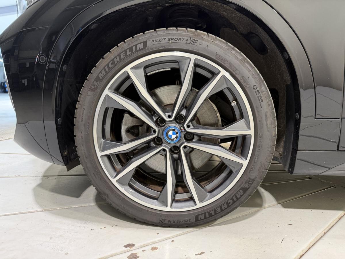 Originalaufnahme des Fahrzeugs Originalaufnahme des Fahrzeugs