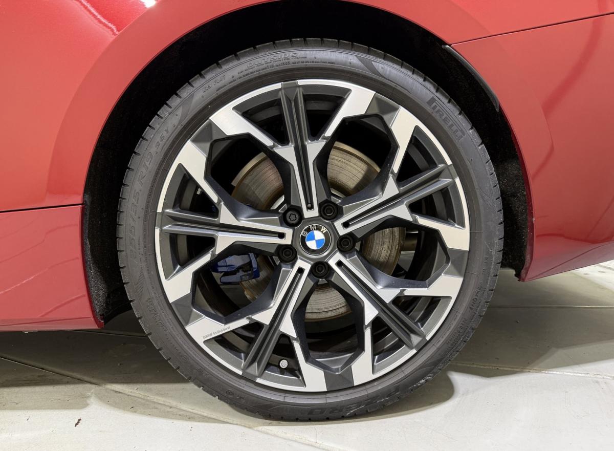 Originalaufnahme des Fahrzeugs Originalaufnahme des Fahrzeugs