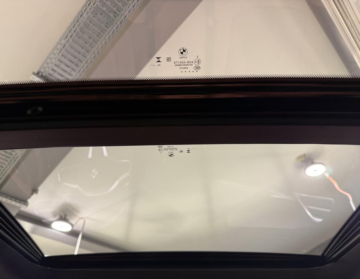 Originalaufnahme des Fahrzeugs Originalaufnahme des Fahrzeugs