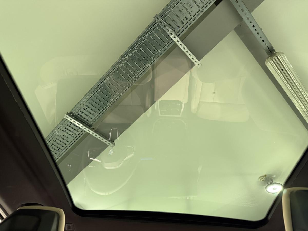 Originalaufnahme des Fahrzeugs Originalaufnahme des Fahrzeugs