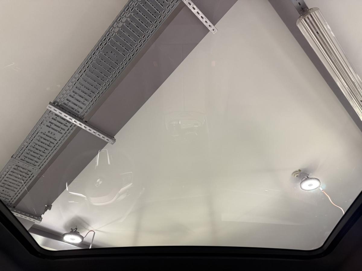 Originalaufnahme des Fahrzeugs Originalaufnahme des Fahrzeugs