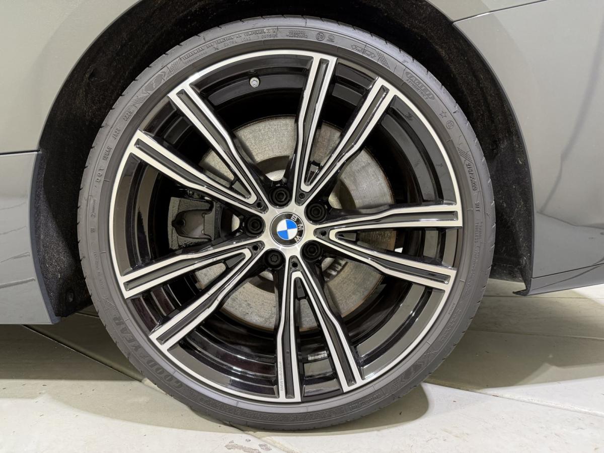 Originalaufnahme des Fahrzeugs Originalaufnahme des Fahrzeugs