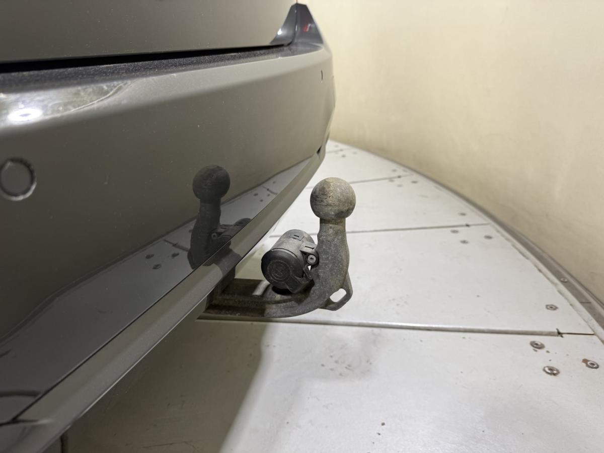 Originalaufnahme des Fahrzeugs Originalaufnahme des Fahrzeugs