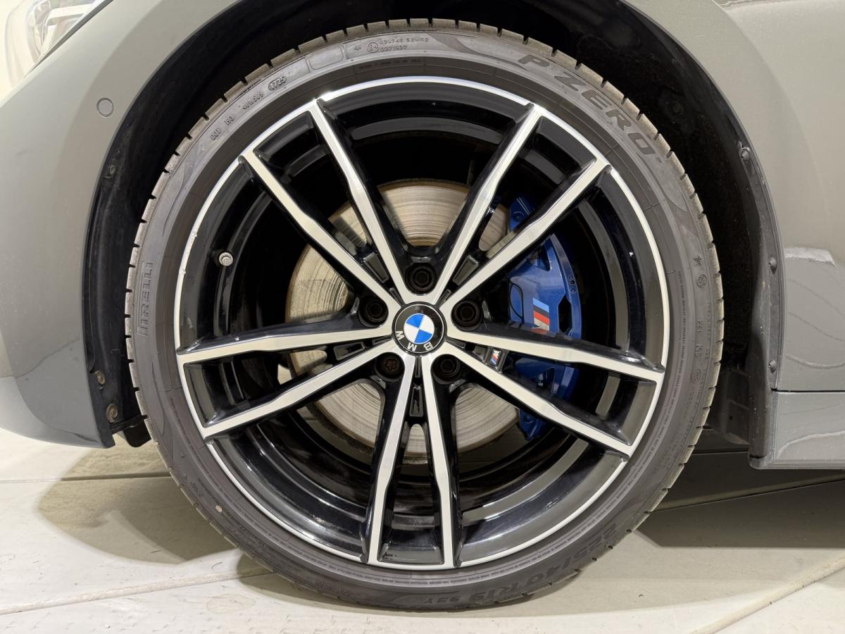 Originalaufnahme des Fahrzeugs Originalaufnahme des Fahrzeugs