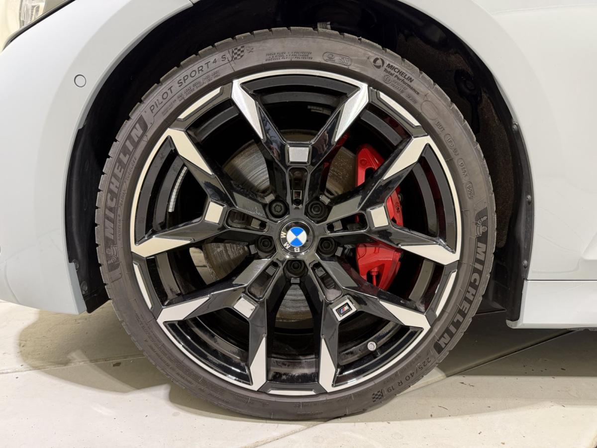 Originalaufnahme des Fahrzeugs Originalaufnahme des Fahrzeugs