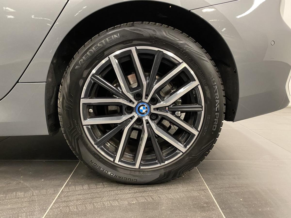 Originalaufnahme des Fahrzeugs Originalaufnahme des Fahrzeugs