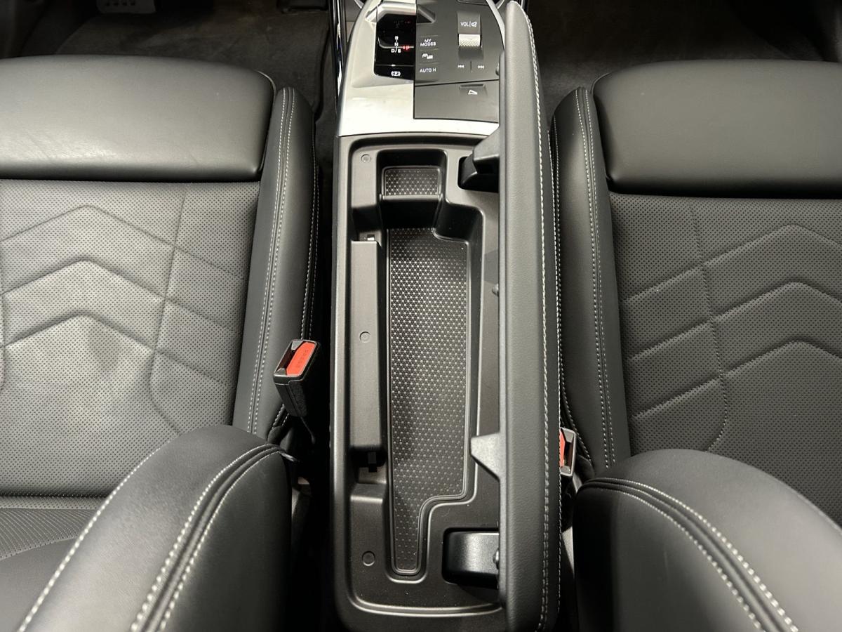 Originalaufnahme des Fahrzeugs Originalaufnahme des Fahrzeugs
