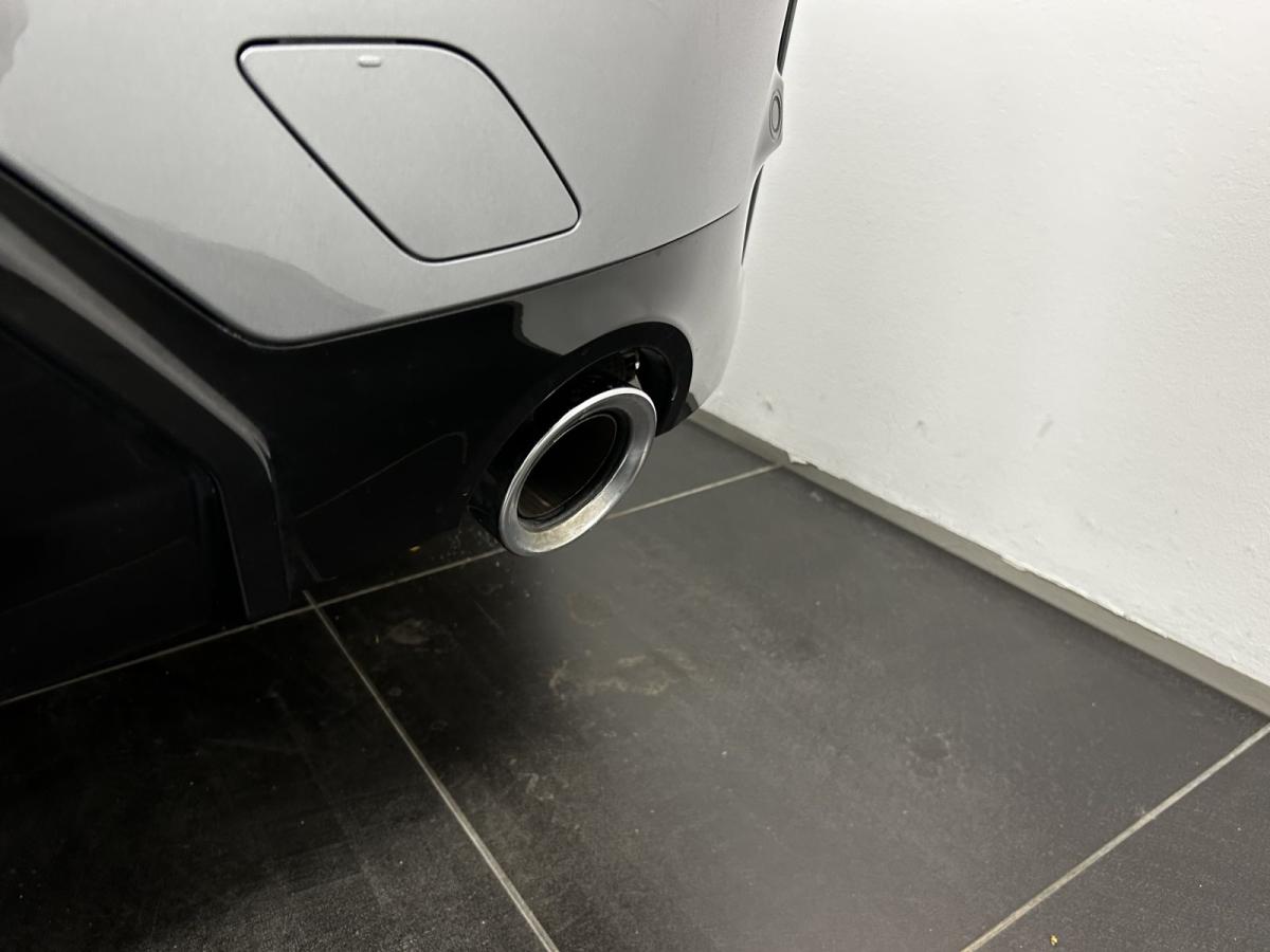 Originalaufnahme des Fahrzeugs Originalaufnahme des Fahrzeugs