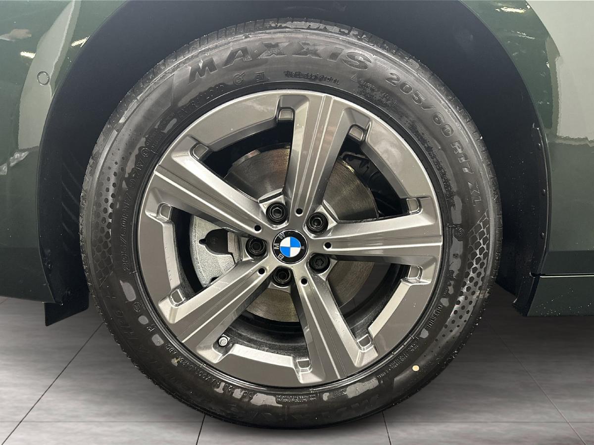 Originalaufnahme des Fahrzeugs Originalaufnahme des Fahrzeugs