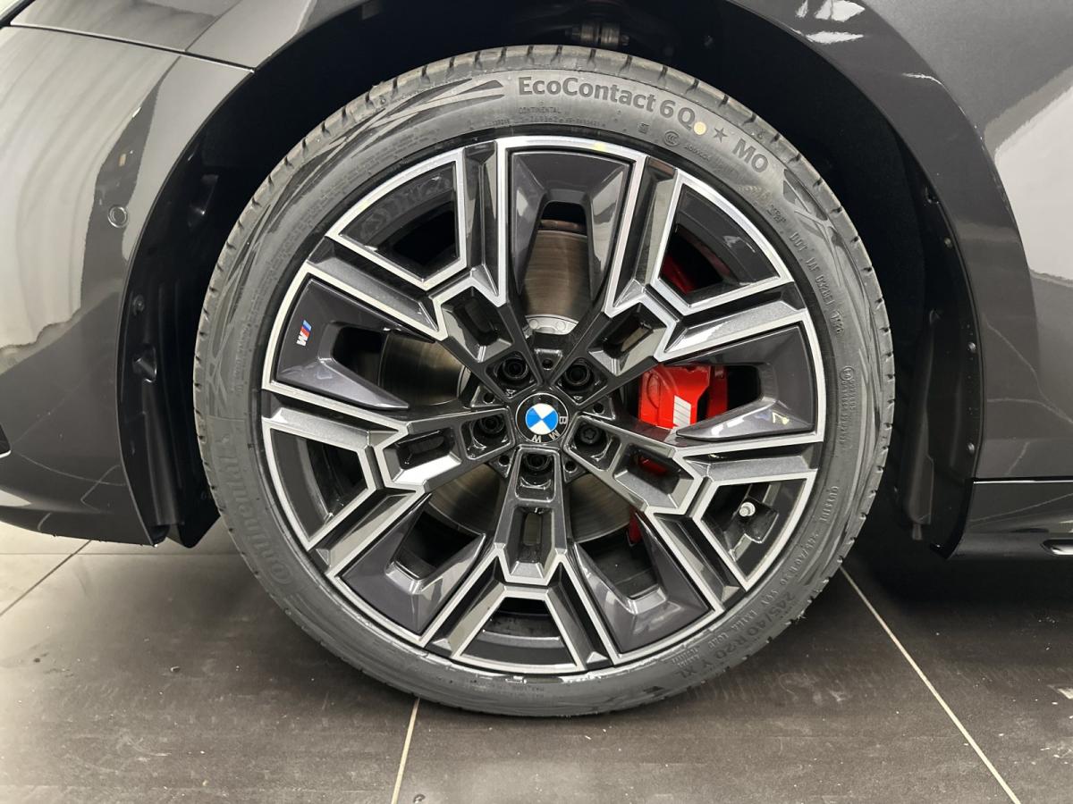 Originalaufnahme des Fahrzeugs