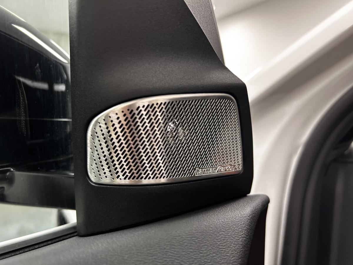 Originalaufnahme des Fahrzeugs Originalaufnahme des Fahrzeugs