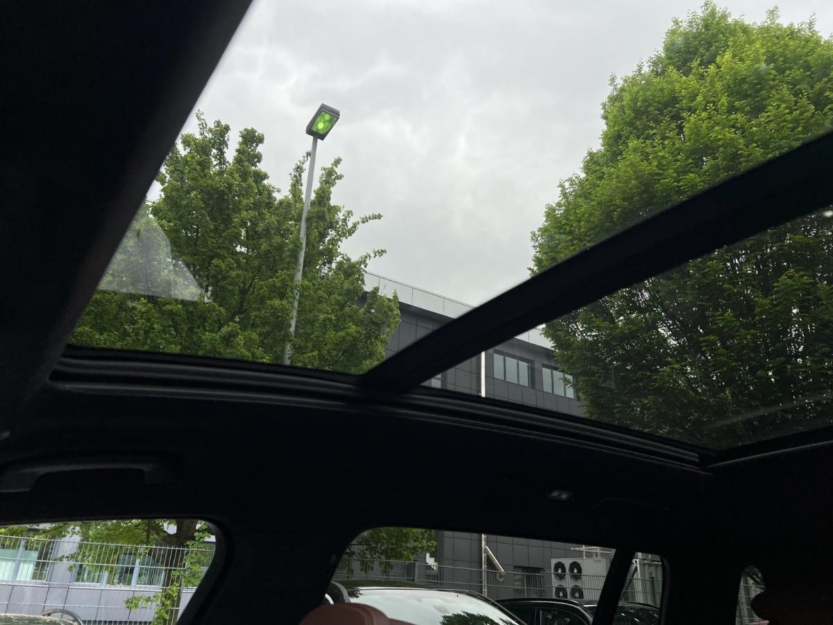 Originalaufnahme des Fahrzeugs Originalaufnahme des Fahrzeugs