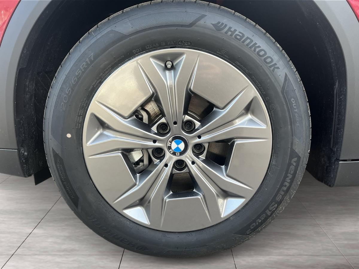 Originalaufnahme des Fahrzeugs Originalaufnahme des Fahrzeugs