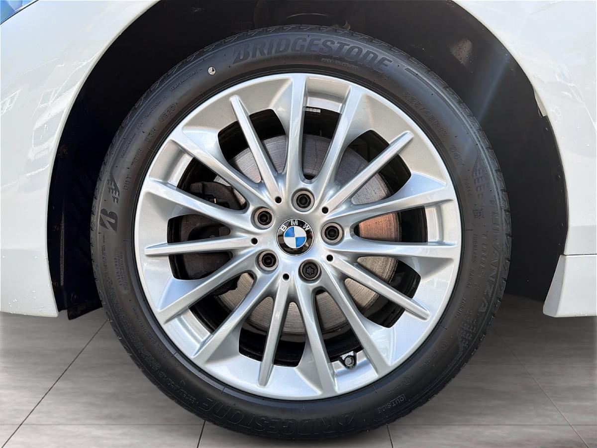 Originalaufnahme des Fahrzeugs Originalaufnahme des Fahrzeugs