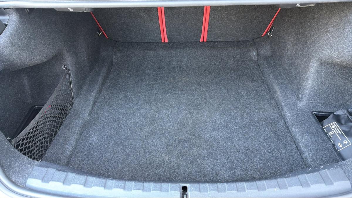 Originalaufnahme des Fahrzeugs Originalaufnahme des Fahrzeugs