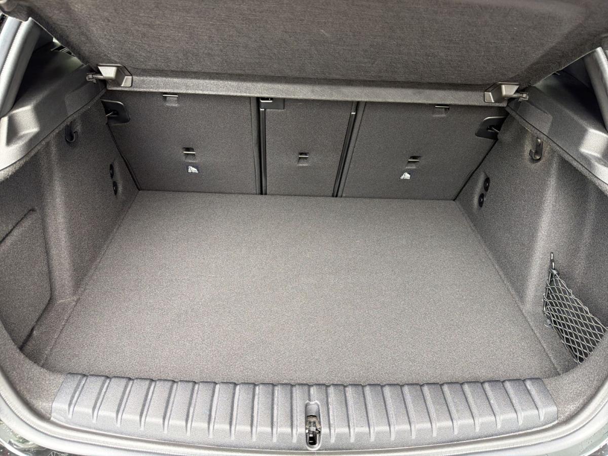 Originalaufnahme des Fahrzeugs Originalaufnahme des Fahrzeugs